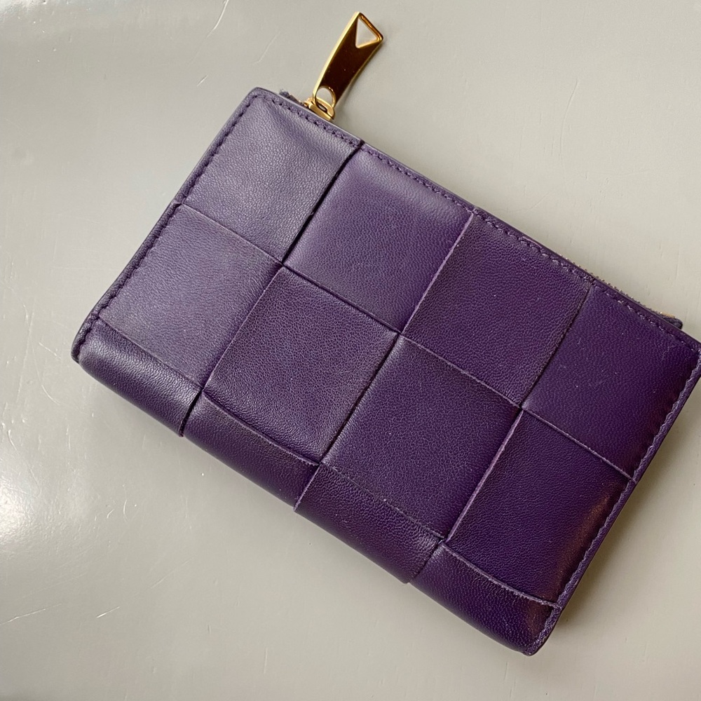 Bottega Venetta Small Bi-Fold Zip Cassette Wallet